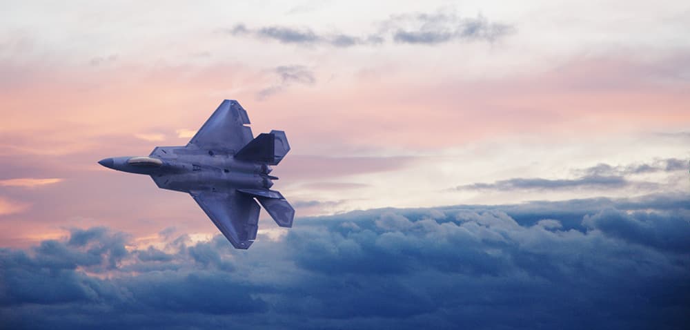 f22_fighter_jet_at_sunset.jpg
